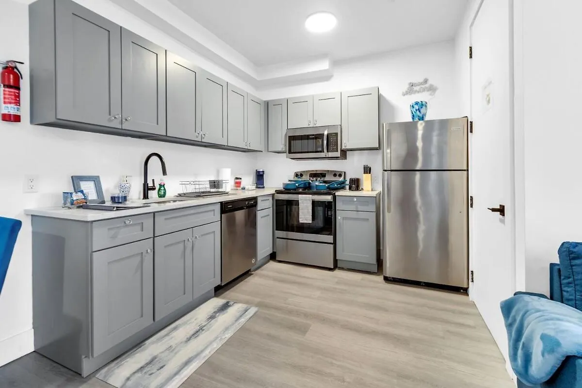 Blue Bliss Indoor Pool, Free Parking, Near Nyc Apartment Elizabeth