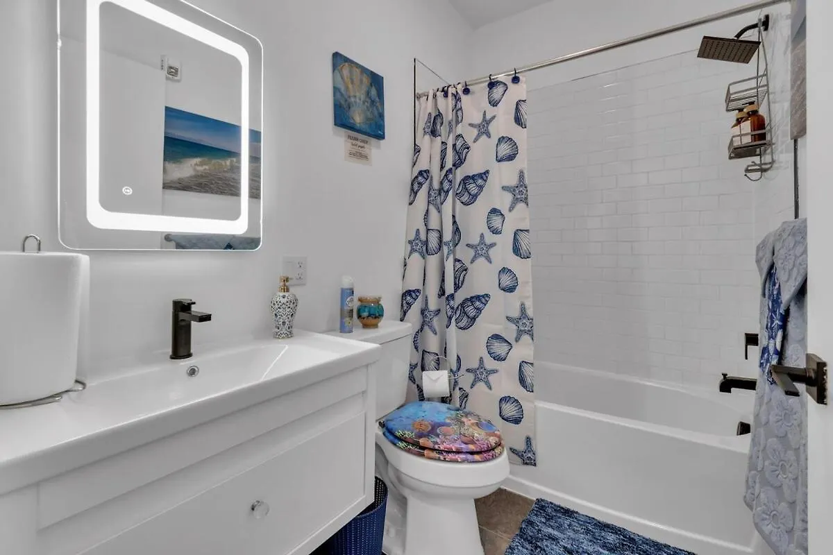 Blue Bliss Indoor Pool, Free Parking, Near Nyc Apartment Elizabeth