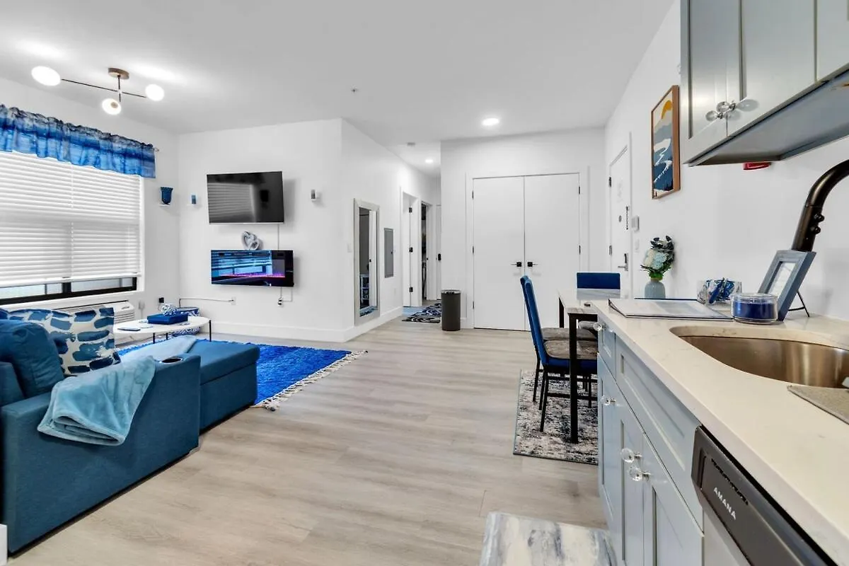 Blue Bliss Indoor Pool, Free Parking, Near Nyc Apartment Elizabeth